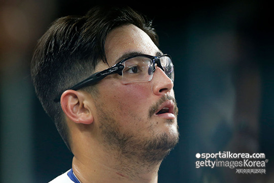 '이럴 수가' 팔에 한글 문신 새긴 'ML 12승' 한국계 투수, 그토록 원했던 태극마크 멀어지나...마이너 강등 후 첫 등판서 '흔들'