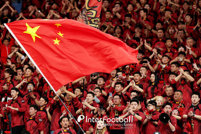 中축구 날벼락! 월드컵과 '영영' 작별↑...UEFA 회장