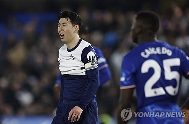 손흥민 패패패패패패패패패패패패패패패패!…'48년 만에 굴욕' 포스텍은 VAR 원망