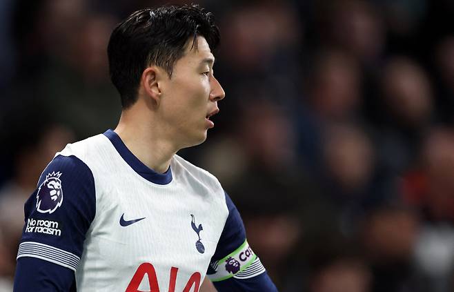 '손흥민 이름 삭제' 갑자기 명단 제외...'뛰어봤자 의미 없는 EPL 'UEL 우승 집중'