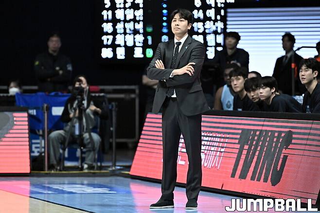 “오늘 같은 경기를 계속할 수 있다면” 기적 같은 역전에도 침착했던 김태술 감독