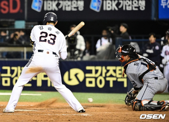 158㎞ 마무리 있는데 '왜', 한화는 1점 차 앞선 8회 1사 3루서 ERA 7.20 불펜 올렸나 [잠실 현장]