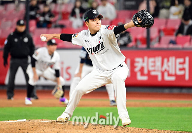 '에이스 부상 악재 극복' 6이닝 무실점 합작 철벽 불펜→홈런 쾅쾅... KT, NC 4-1 제압하며 2연승 [MD수원]