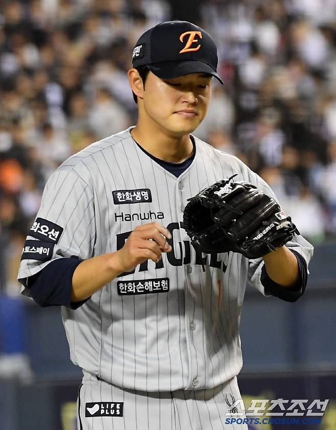 159㎞ 쾅! 4회에도 압도적 피칭…5회 등판 불발 이유 있었다