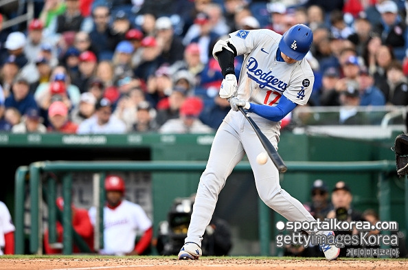 김혜성 '초비상', 1할 타자 파헤스 갑자기 정신차렸다...전날 멀티히트→이번엔 극적 동점 솔로포 '쾅'