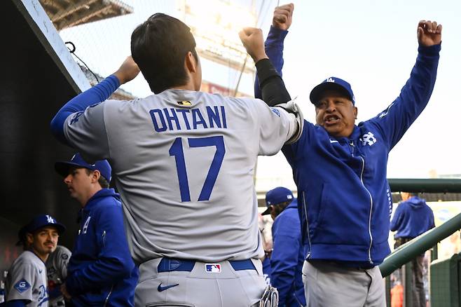 '손쉽게 달성' 오타니가 오타니를 넘었다, 개막 14G 연속 출루…OPS 1.024