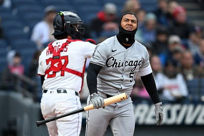 한화 출신 터크먼, 9회 2사 만루 통한의 햄스트링 주루…CHW 121패 '1년 전'과 판박이