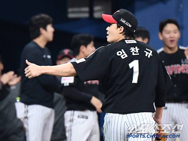 '야구의 신이 들렸나, 이러다 20승 하겠네' 임찬규 미친 LG, 키움에 위닝...12승2패 '무섭다' [고척 현장]