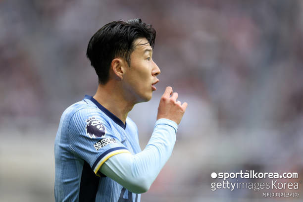 '이미 접촉' 손흥민, 독일어로 소통합시다!...1티어 매체, 최우선 후보 낙점→에이전트, 만나 초기 대화 '글라스너, 깜짝 선임 이뤄지나'