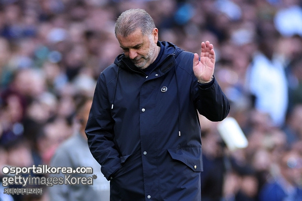 손흥민 날벼락! '역대급 부진' 토트넘, 포스테코글루와 1년 더한다…