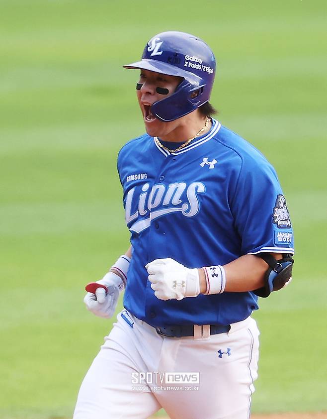 40세 포수가 안타 단독 1위라고? KBO 역사를 새로 쓴다, 4차 FA도 대박 조짐