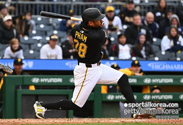 '대박' 빅리그 재합류 신호 떴다! '홈런 포함 2안타 3출루' 맹활약한 배지환, 트리플A 인디애나폴리스 선발 명단서 제외