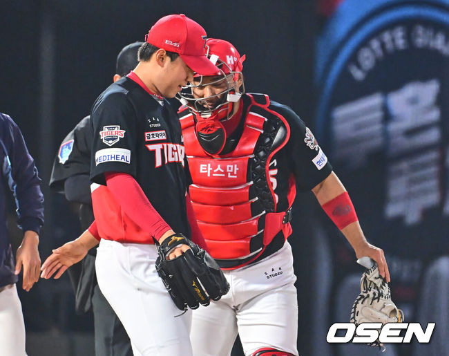 안타→사구→홈런→안타→안타→안타→볼넷…15일 만의 등판이 6실점 강판으로, ‘스마일보이’는 왜 눈물 흘렸을까