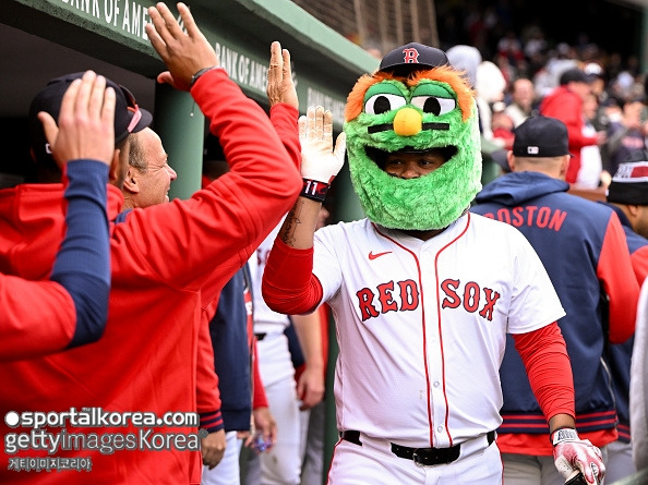 '5경기 무안타 15삼진' 당했던 최악의 타자 맞아? 4안타 경기 포함 멀티히트만 벌써 4번→OPS 0.801까지 회복