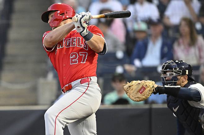 시즌 첫 멀티홈런 ‘쾅쾅’, 부상 조짐은 전혀 없다···트라웃, 올해는 ‘송어의 귀환’을 기대해도 되나