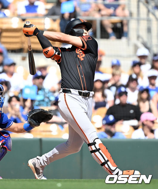 日매체, 국내 언론의 이정후 호평에 ‘손바닥 뒤집기식 칭찬’ 비아냥