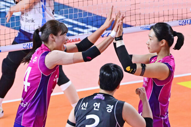 '흥국생명 우승 멤버' 이고은-정윤주, 여자배구 국가대표 발탁…허수봉-임성진-임동혁-황택의, 라미레즈호 이름 올려