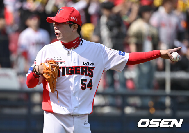 언제 첫 승을 따려나, 뜻밖의 6실점 5회 강판... 대투수 180승 또 실패 [오!쎈 광주]
