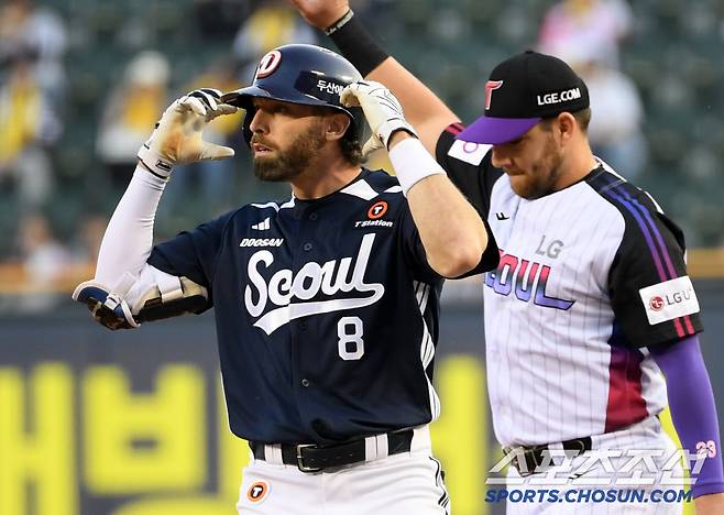 '1:0→1:2→5:2' 퇴장 염갈량의 억울함 65억 애제자가 스리런포로 풀었다. 두산전 역전승. 홈 8연속 매진 무패 기적이 이어지다[잠실 리뷰]