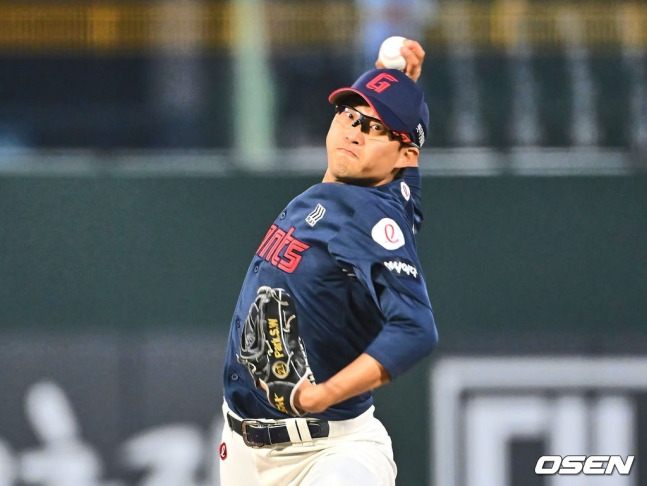 '홈인데 원정팀' 롯데 기묘한 경기서 끝내 이겼다! 박세웅 7이닝 역투→전민재 천금의 역전타 [부산 현장리뷰]