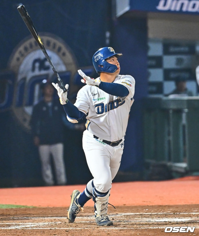 '홈인데 원정팀' 롯데 기묘한 경기서 끝내 이겼다! 박세웅 7이닝 역투→전민재 천금의 역전타 [부산 현장리뷰]