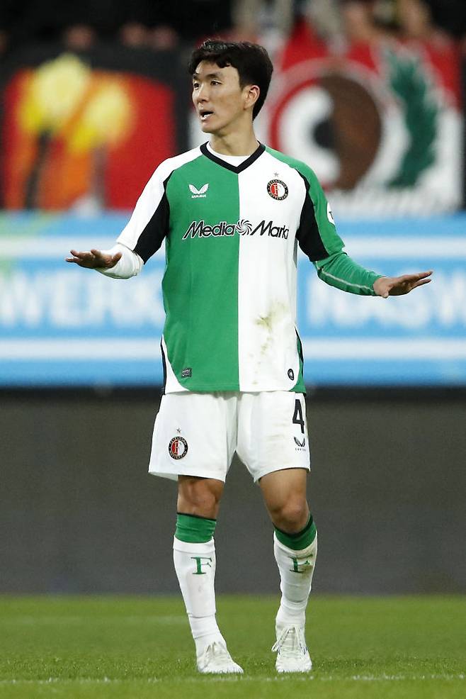 ‘천만다행’ 韓 축구 엔진 다시 돌아온다, 몸 상태 회복…‘EPL 득점왕’ 출신 레전드 감독, 선발 예고 “출전할 수 있을 것”