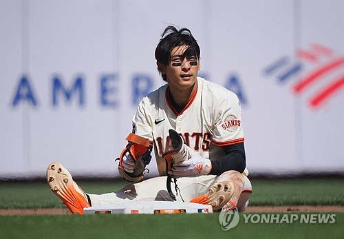 이정후, 뉴욕 데뷔전서 첫타석 쓰리런 작렬! 시즌 1호포