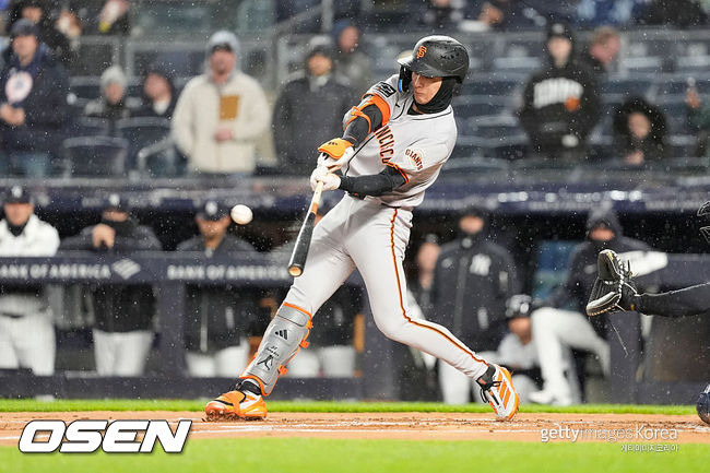 “환상적 스윙” 美도 반했다! 이정후, 양키스전 결승 스리런포+2볼넷 맹활약…SF 9-1 강우콜드 대승 이끌다(종합) [SF 리뷰]