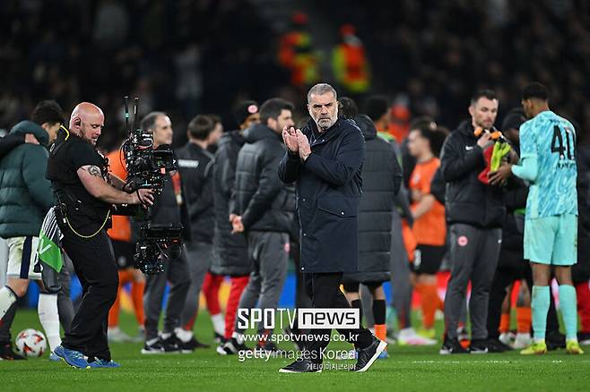 '손흥민도 뿔났다' 포스테코글루 감독 작심 발언