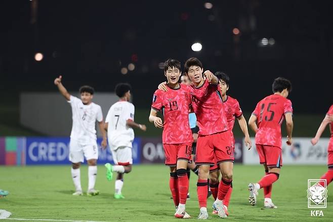 '월드컵 본선 진출 확정' 한국, U-17 아시안컵 8강서 타지키스탄과 맞대결...북한은 인도네시아전