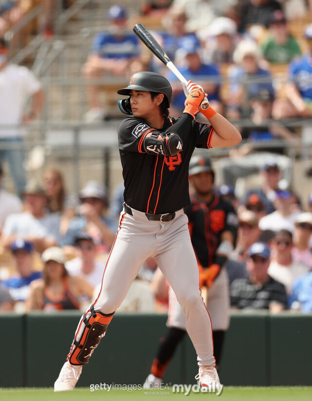 “이정후 3번타자로 정말 잘하고 있어, 공 세게 친다” SF 감독도 반했다…1610억원 외야수의 양키스타디움 폭격