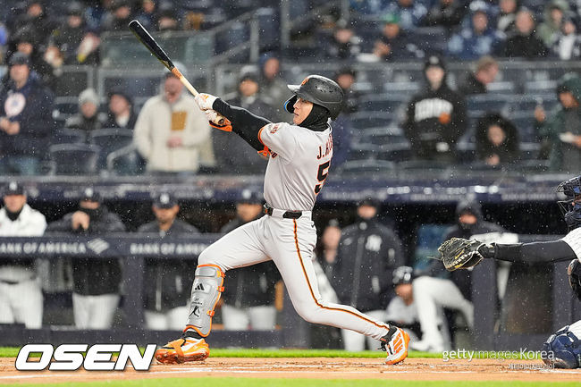 “고척돔 썼던 LEE, 그래서 더 대단해” 美 감탄 또 감탄…결승 스리런 쾅! 이정후, 어떻게 뉴욕 악천후 이겨냈나