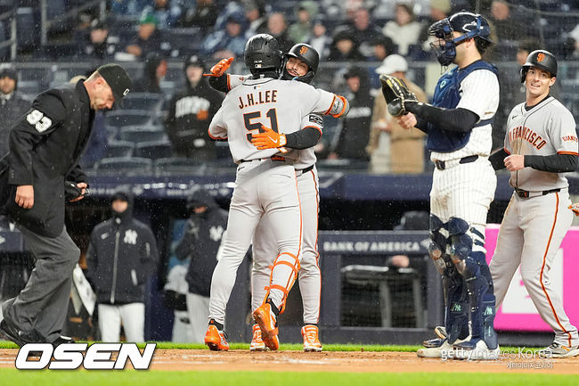 “고척돔 썼던 LEE, 그래서 더 대단해” 美 감탄 또 감탄…결승 스리런 쾅! 이정후, 어떻게 뉴욕 악천후 이겨냈나