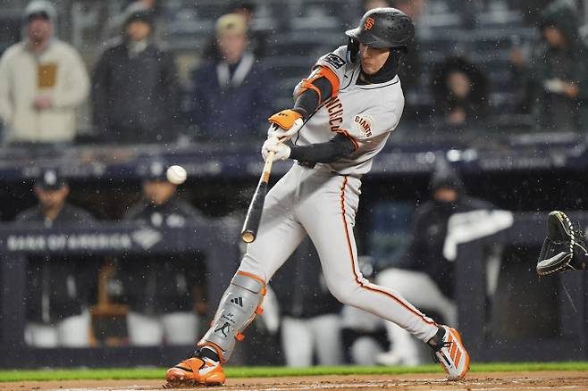 'LEE, 뉴욕을 삼켰다'...이정후, 양키스타디움서 시즌 1호 3점포