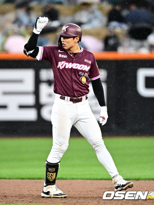 전체 1순위 신인이 78억 FA 꺾었다, 송성문 6출루 폭발→키움 탈꼴찌…KIA 10위 추락 [대전 리뷰]