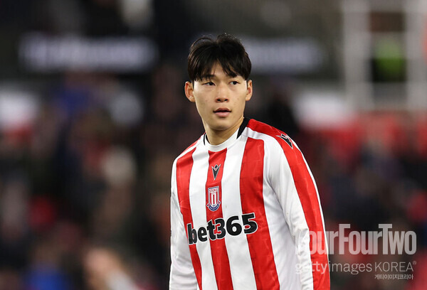 韓 축구 미래가 어떻게 '3부 리거' 말이 되나...5경기 남았는데 '강등권 코앞' 배준호의 스토크 대위기