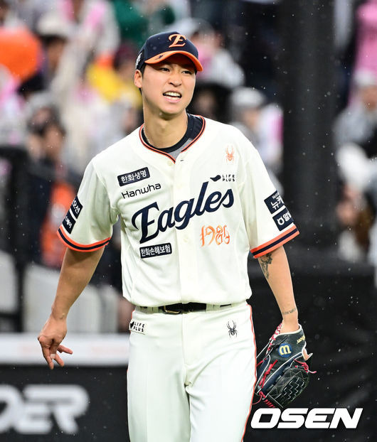 FA 투수 최대어였는데…3G 전부 5회 못 넘기고 패배라니, 벌써 '실패작' 평가는 이르다