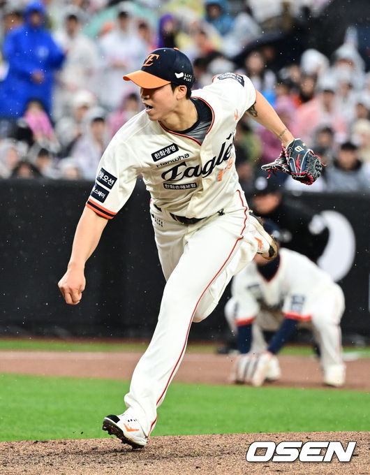 FA 투수 최대어였는데…3G 전부 5회 못 넘기고 패배라니, 벌써 '실패작' 평가는 이르다