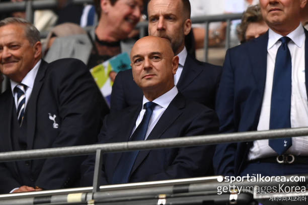 [공식발표] 이럴 수가! '다니엘 레비 회장, 쿠데타에 당했다'...새로운 CEO 선임, 확정