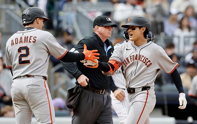 '이정후 1618억 거품론 일축'…황당 주장, 홈런 2방으로 반박했다→'NL 장타율·OPS 1위' 美 악평 뒤집고 일어선다