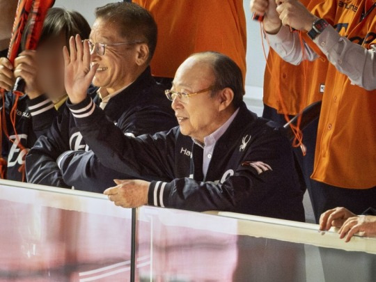 한화 김승연 회장, 25년 無冠에도 멈추지 않는 ‘이글스 사랑’