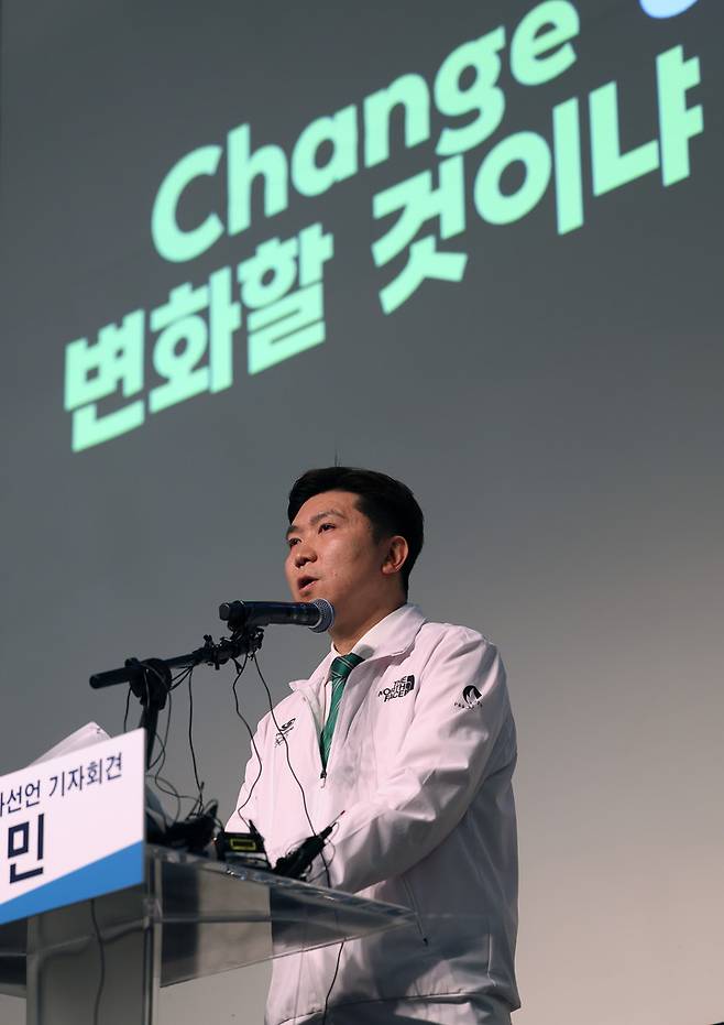 유승민 대한체육회장 징계 받나...탁구 국대 바꿔치기, 부정 인센티브 논란 불거져