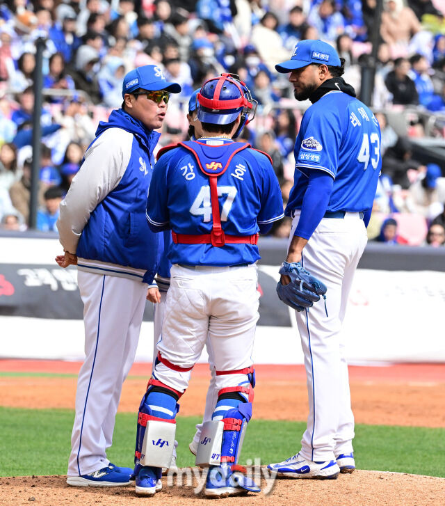 의아했던 최고 구속 144km, 어깨 부상 징조였나…삼성 레예스, 어깨 염증으로 1군 말소