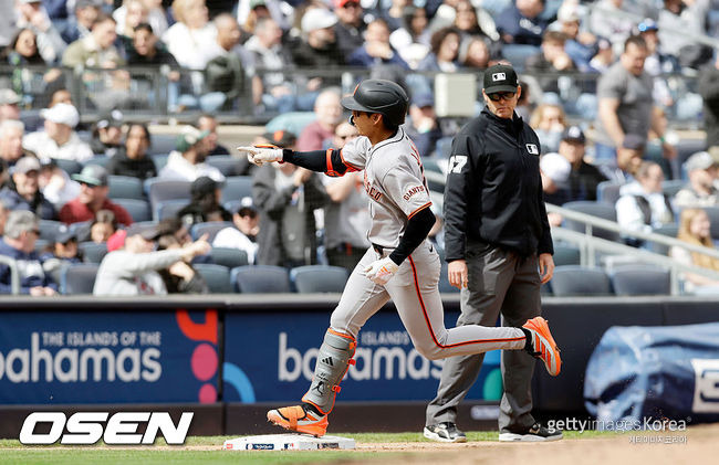 “한 번도 커브 안보여줬는데…” 이정후, 허를 찌른 결정구에 오히려 홈런 폭발…상대 포수도 감탄했다