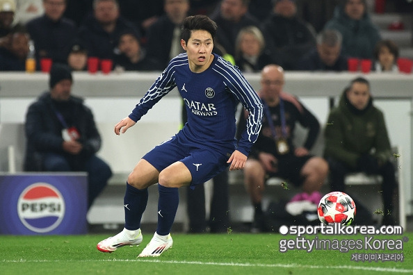 태극기 펄럭 “이강인 PSG 떠나 사우디 간다! 이적료만 801억” 재점화