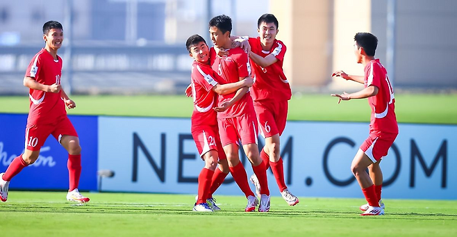 '중국식 계산법'으로 한국 0-7 북한…'화력 폭발' 北 축구, 인니에 6-0 대승→결승서 韓 만난다