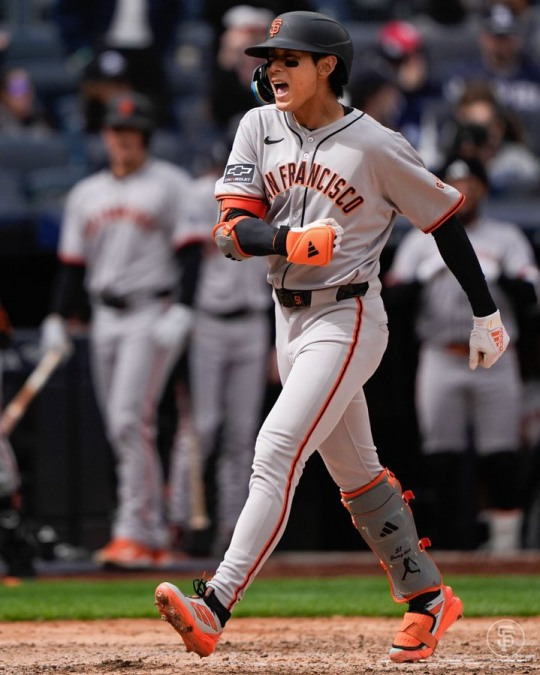 '아깝다!' 이정후, NL '이번 주 MVP' 등극 실패...6경기서 타율 0.364, 홈런 3개, 타점 8개 기록했으나 콘트레라스(0.391, 3홈런, 10타점)에 밀려