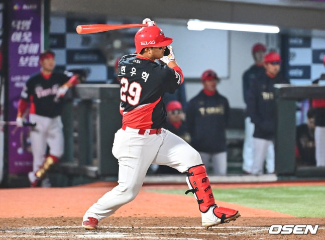 KIA, 또 '위즈덤 제외' 파격 라인업 낼까→상대 고영표 '좌타자 피안타율 0.333'