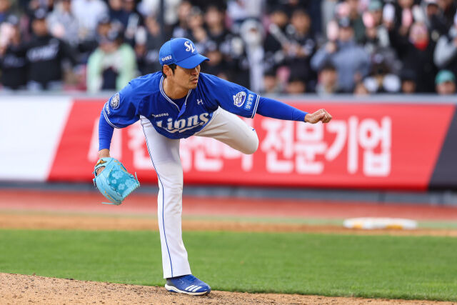 19년 삼성 원클럽맨이 불펜 히든카드로, 155km 특급루키에게는 든든한 조력자…박진만과 삼성 팬들이 좋아할 수밖에