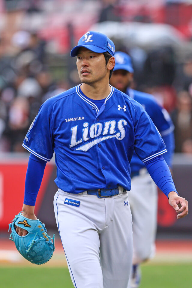 19년 삼성 원클럽맨이 불펜 히든카드로, 155km 특급루키에게는 든든한 조력자…박진만과 삼성 팬들이 좋아할 수밖에